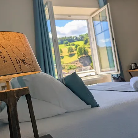 D'hotes Les Ecrins Πανσιόν 3*