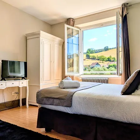 D'hotes Les Ecrins Πανσιόν