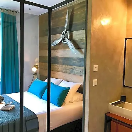 D'hotes Les Ecrins Otel